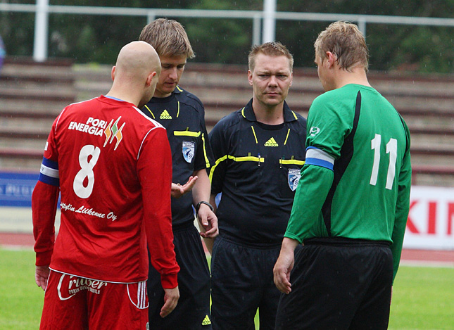 19.6.2011 - (FC Jazz-Tikkurilan Palloseura)