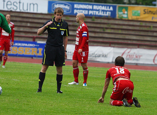 19.6.2011 - (FC Jazz-Tikkurilan Palloseura)