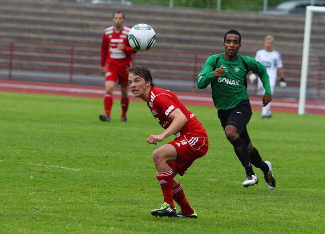 19.6.2011 - (FC Jazz-Tikkurilan Palloseura)