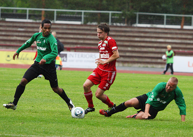 19.6.2011 - (FC Jazz-Tikkurilan Palloseura)