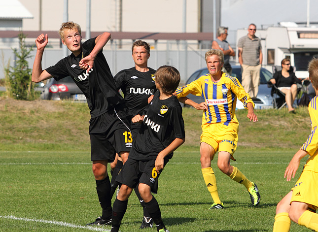 30.7.2011 - (Honka ak.-OLS)