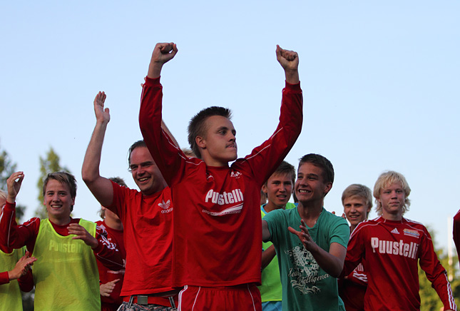 30.7.2011 - (FC Jazz-HJK)