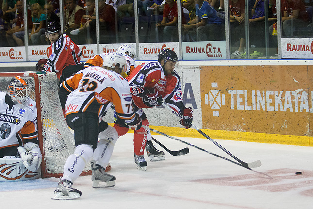 5.8.2011 - (Ässät-HPK)