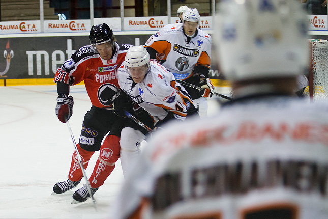 5.8.2011 - (Ässät-HPK)