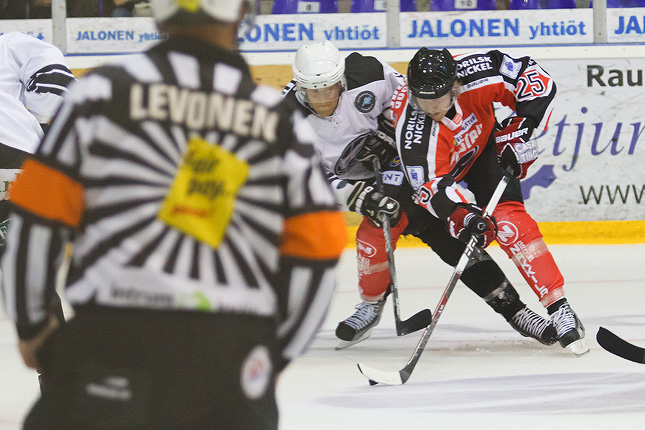 5.8.2011 - (Ässät-TPS)