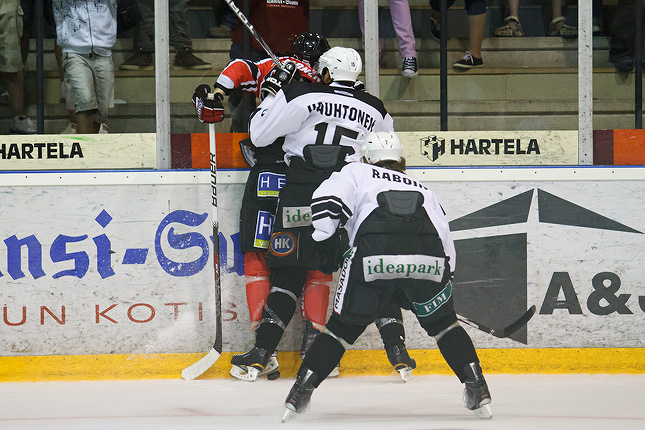 5.8.2011 - (Ässät-TPS)