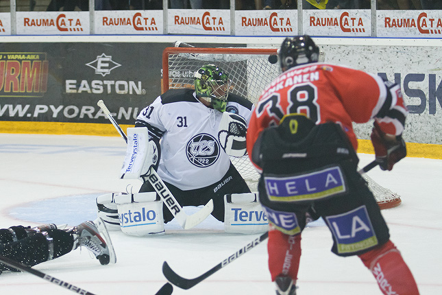 5.8.2011 - (Ässät-TPS)