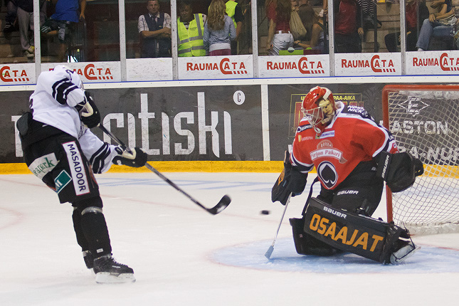 5.8.2011 - (Ässät-TPS)