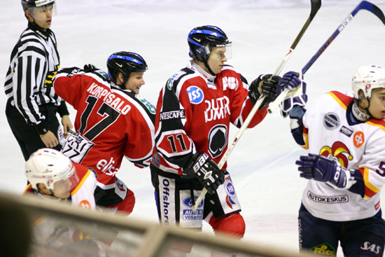 7.1.2005 - (Ässät-Jokerit)