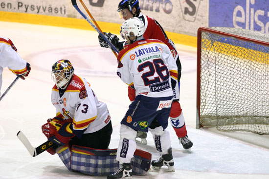 7.1.2005 - (Ässät-Jokerit)