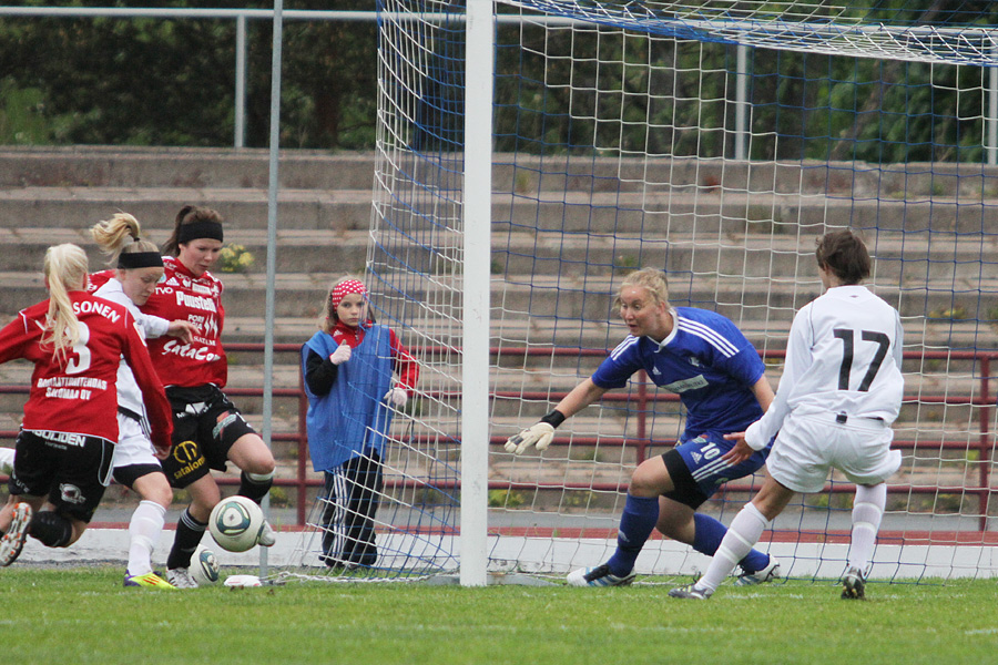 9.6.2012 - (NiceF N-FC Honka N)