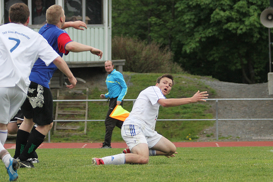 9.6.2012 - (FC Ankkalinna-TuS Glan-Münchweiler)