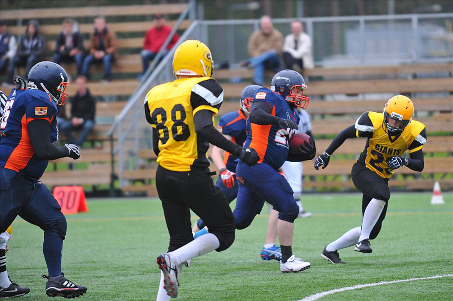 9.6.2012 - (Bears-East City Giants)