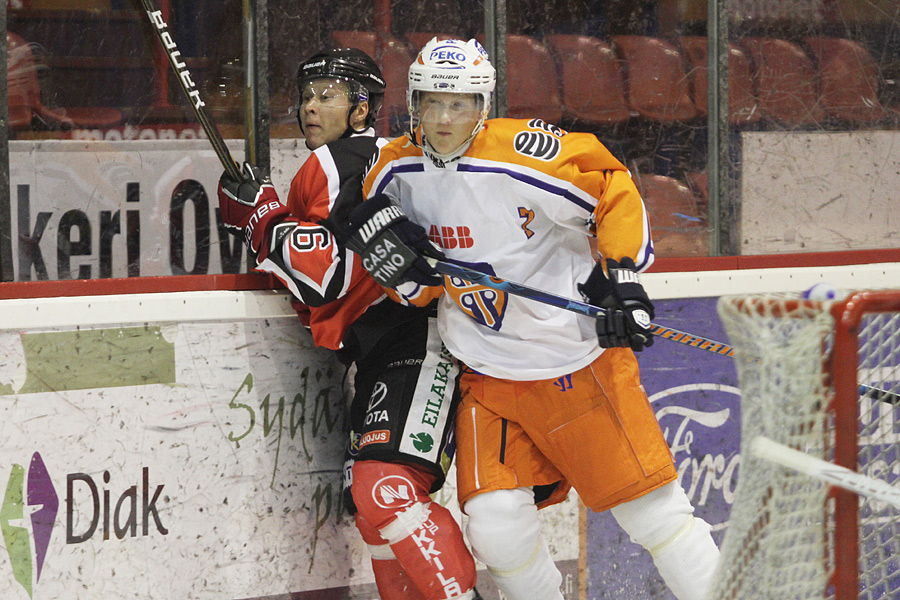 10.8.2012 - (Ässät A-Tappara A)