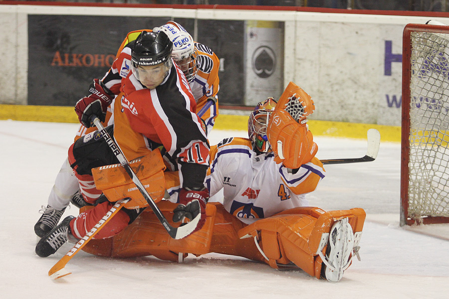 10.8.2012 - (Ässät A-Tappara A)