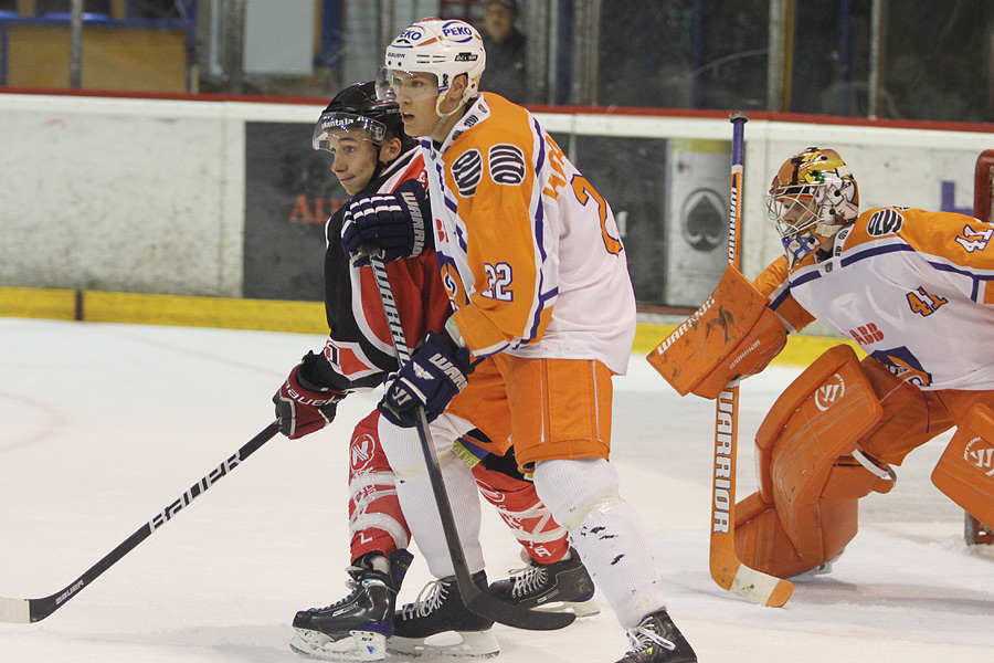 10.8.2012 - (Ässät A-Tappara A)