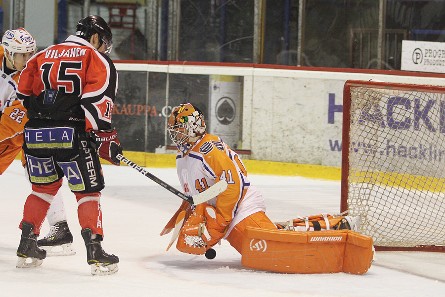 10.8.2012 - (Ässät A-Tappara A)