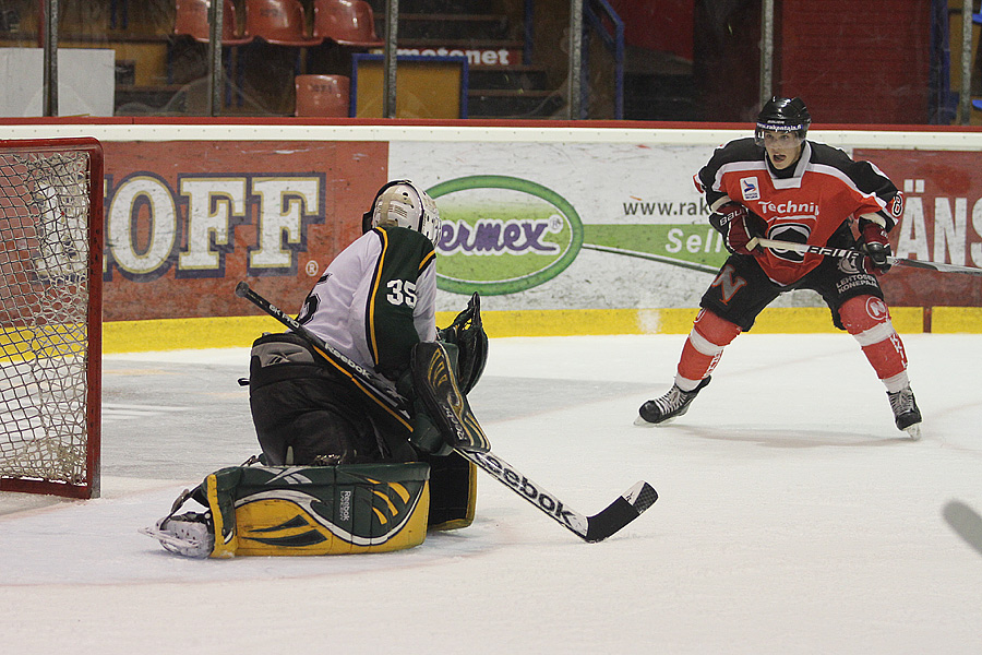 15.8.2012 - (Ässät A-Ilves A)