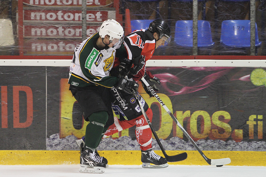 15.8.2012 - (Ässät A-Ilves A)