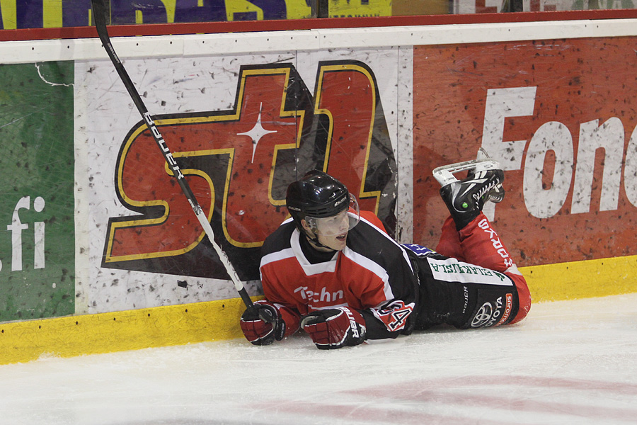 15.8.2012 - (Ässät A-Ilves A)