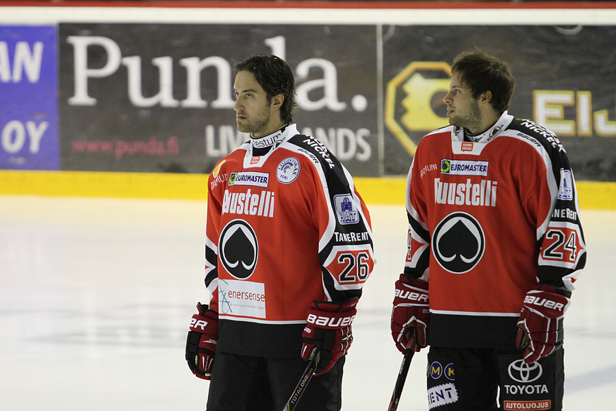 17.8.2012 - (Ässät-Lukko)