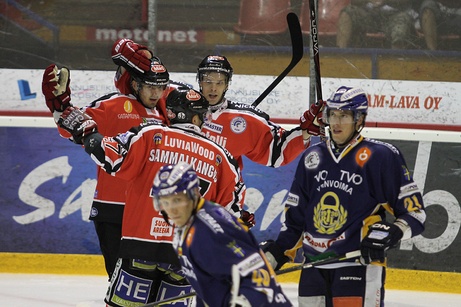 17.8.2012 - (Ässät-Lukko)