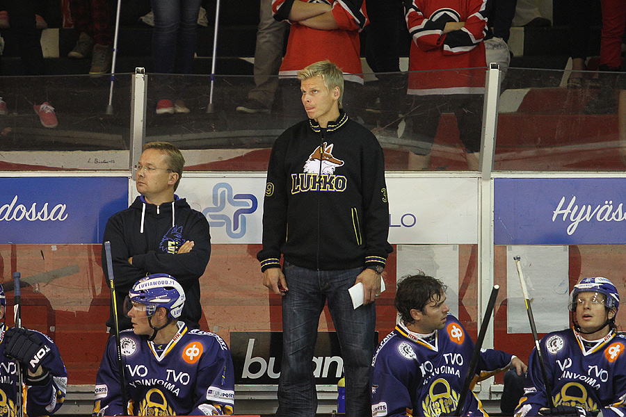 17.8.2012 - (Ässät-Lukko)