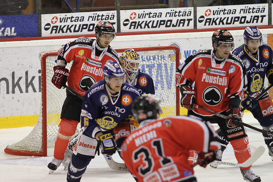 17.8.2012 - (Ässät-Lukko)