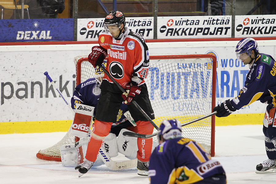 17.8.2012 - (Ässät-Lukko)