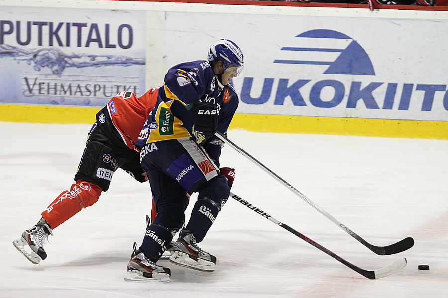 17.8.2012 - (Ässät-Lukko)