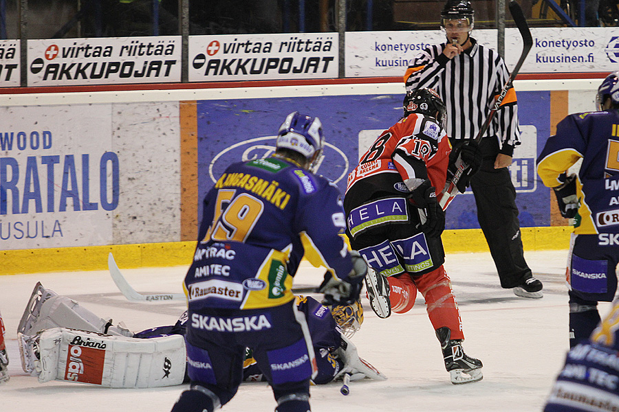 17.8.2012 - (Ässät-Lukko)