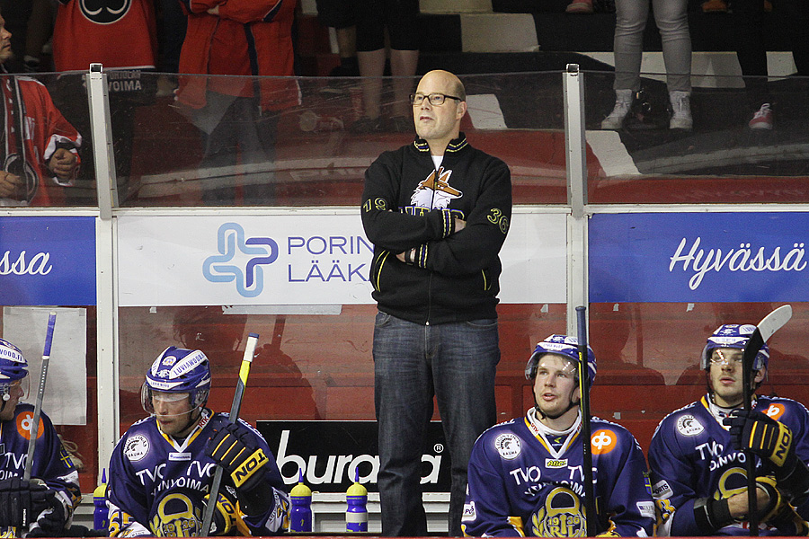 17.8.2012 - (Ässät-Lukko)