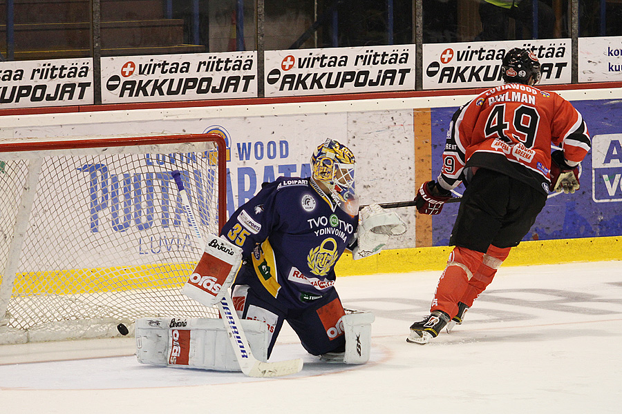 17.8.2012 - (Ässät-Lukko)