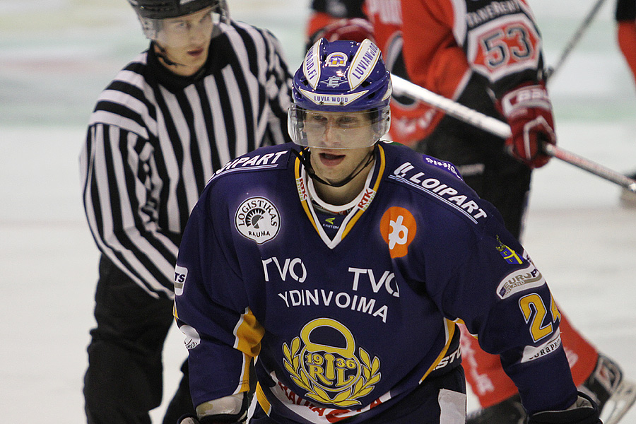 17.8.2012 - (Ässät-Lukko)