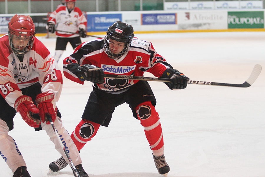 18.8.2012 - (Ässät B-Sport B)