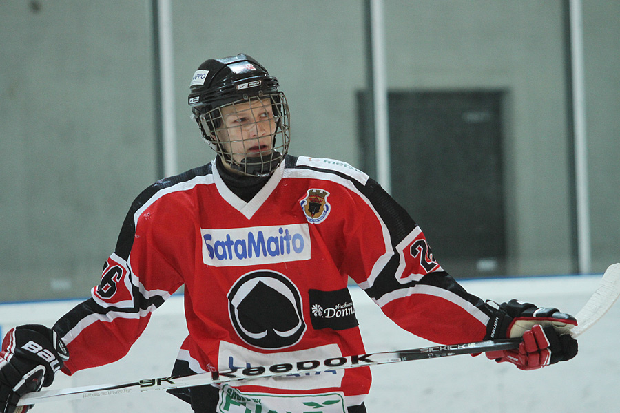 18.8.2012 - (Ässät B-Sport B)