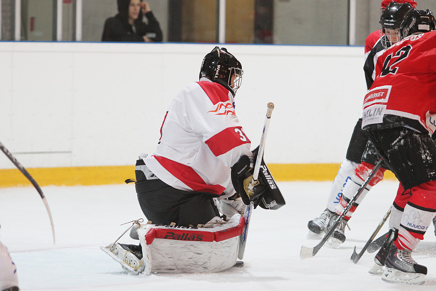 18.8.2012 - (Ässät B-Sport B)