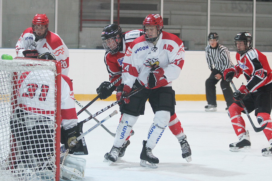 18.8.2012 - (Ässät B-Sport B)