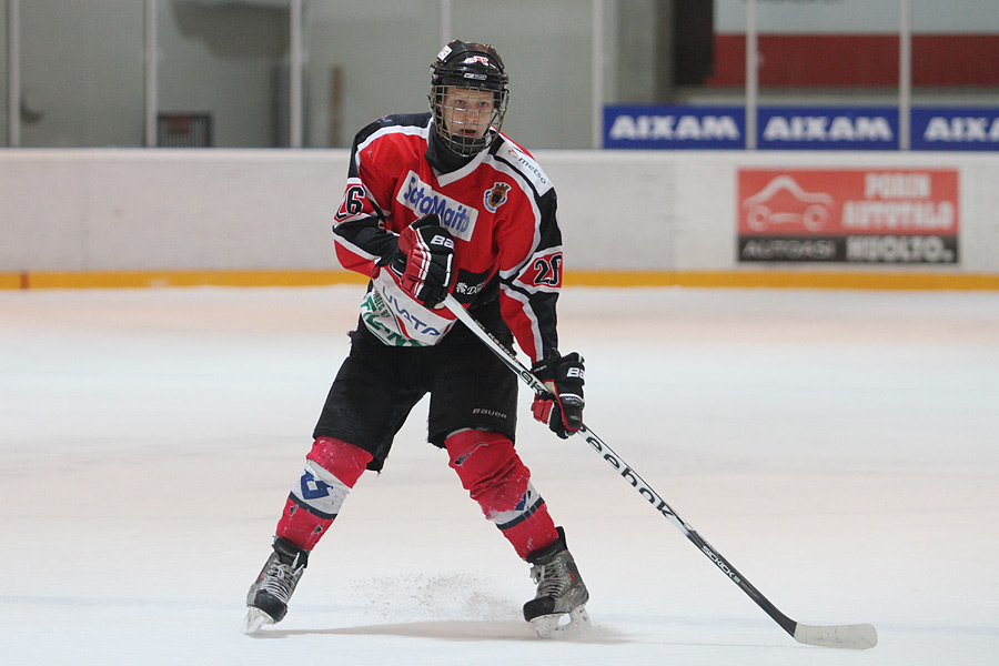 18.8.2012 - (Ässät B-Sport B)