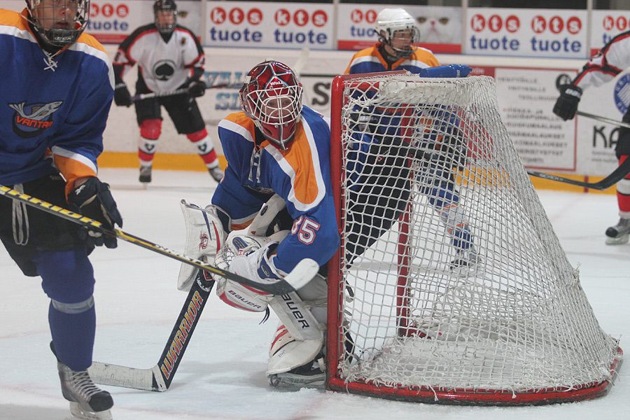 18.8.2012 - (K-Vantaa B-Ässät B)