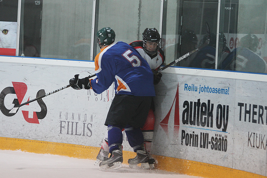 18.8.2012 - (K-Vantaa B-Ässät B)