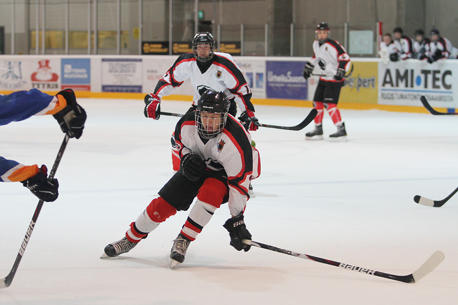 18.8.2012 - (K-Vantaa B-Ässät B)