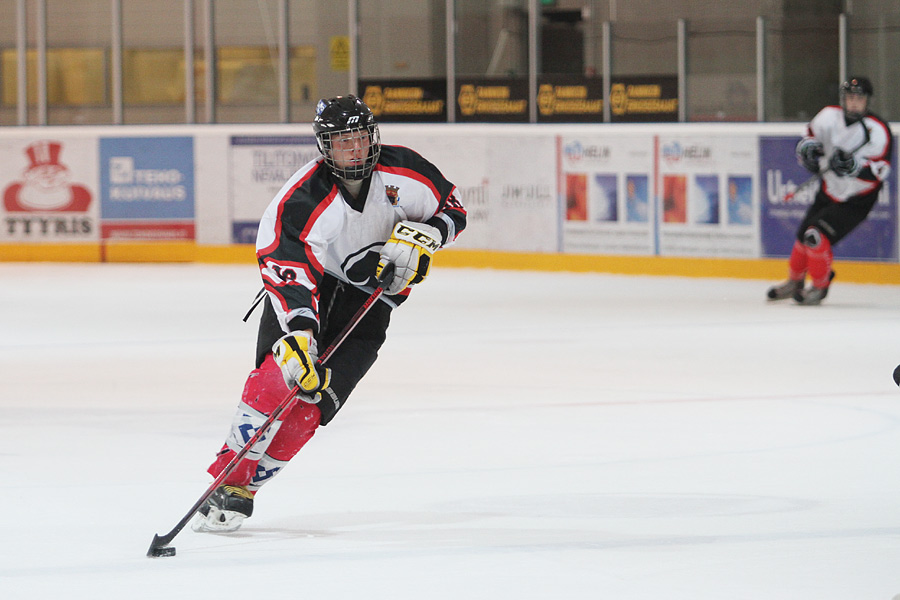 18.8.2012 - (K-Vantaa B-Ässät B)