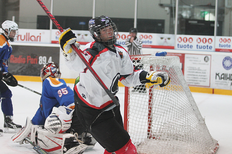 18.8.2012 - (K-Vantaa B-Ässät B)