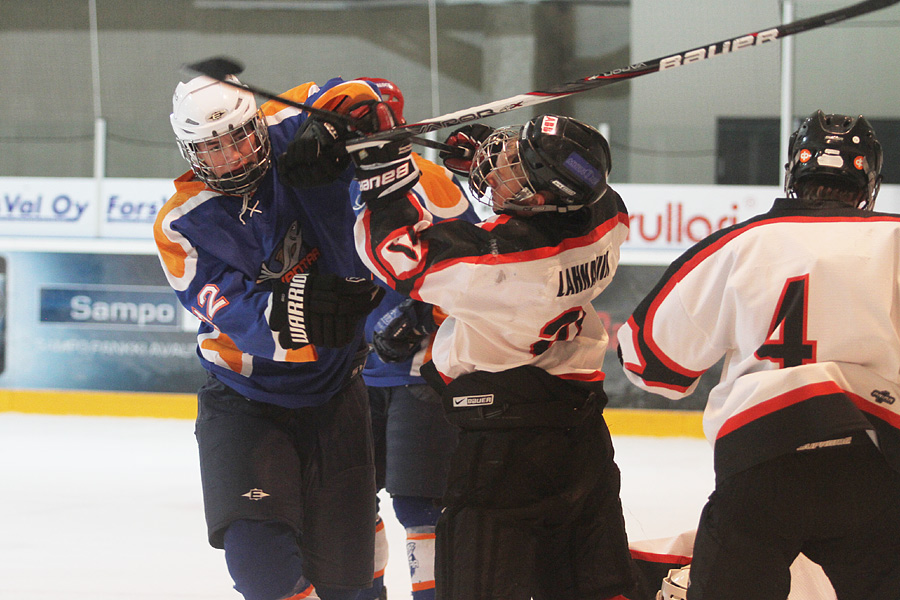 18.8.2012 - (K-Vantaa B-Ässät B)