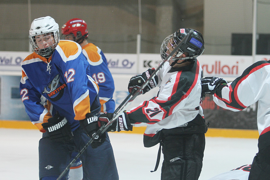 18.8.2012 - (K-Vantaa B-Ässät B)