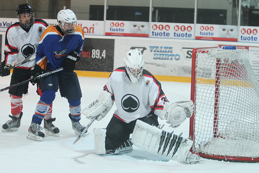 18.8.2012 - (K-Vantaa B-Ässät B)