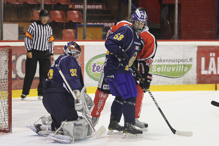 9.8.2012 - (Ässät A-Lukko A)