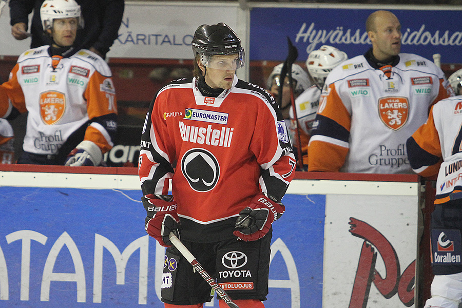 1.9.2012 - (Ässät-Växjö)