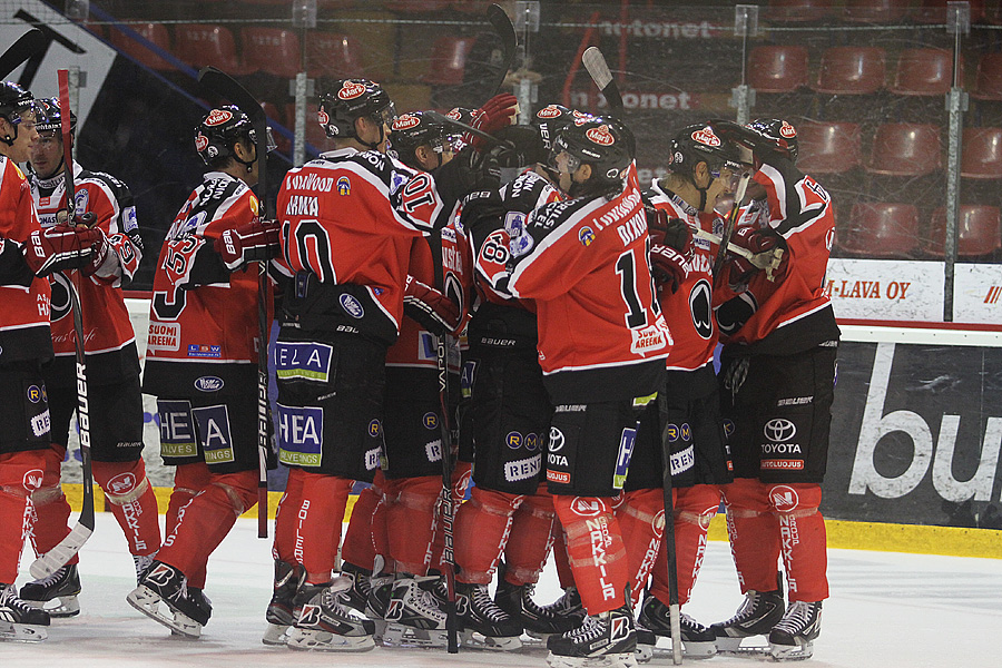 1.9.2012 - (Ässät-Växjö)